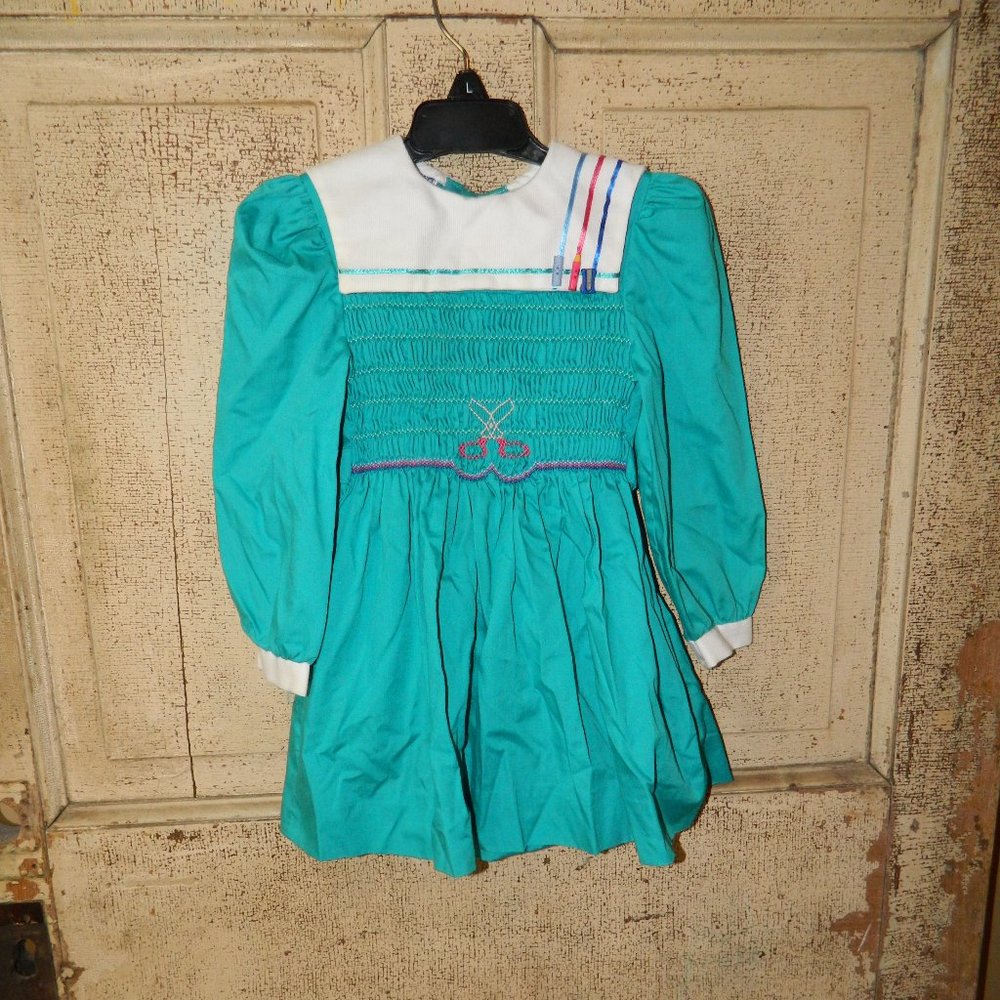 Vintage Polly Flinders Smocked School Dress Size 4 (H-15)